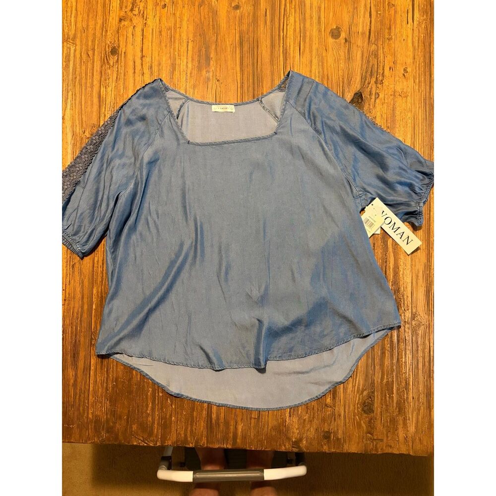 Retrology Women's Size 2X Blue Denim Chambray Crochet Lace-Sleeve Blouse